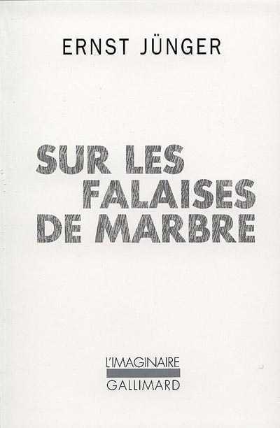 Sur les falaises de marbre