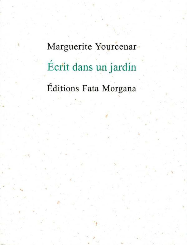 Ecrit dans un jardin